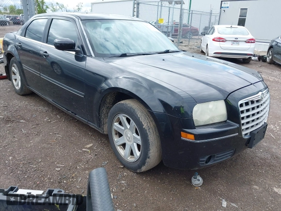 2005 Chrysler 300 Touring with VIN 2C3AA53G85H155393, listed as a IAAI auction lot 42171752 with 225,385 mi miles and . Bid and sale history available at DreamBid. Image 1.