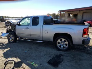 2011 GMC Sierra 1500 with VIN 1GTR1WE05BZ285941, listed as a Copart auction lot 79712844 with Not Provided miles and Salvage Title. Bid and sale history available at DreamBid. Image 2.