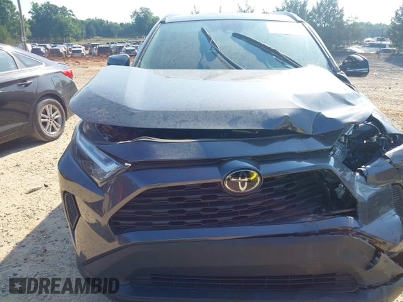 2022 Toyota RAV4 XLE with VIN 2T3W1RFV6NC194245, listed as a IAAI auction lot 42608311 with 36,491 mi miles and . Bid and sale history available at DreamBid. Image 18.