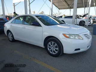 2009 Toyota Camry with VIN 4T4BE46K39R064079, listed as a IAAI auction lot 41950516 with 185,884 mi miles. Bid and sale history available at carsss.com. Image 1.