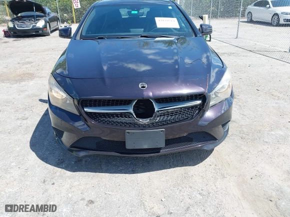 2014 Mercedes-Benz CLA-Class CLA 250 with VIN WDDSJ4EB4EN065876, listed as a IAAI auction lot 42029714 with 172,898 mi miles. Bid and sale history available at carsss.com. Image 6.