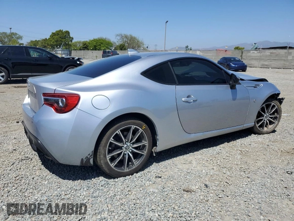 2020 Toyota 86 с VIN JF1ZNAA18L8754152, выставлен на аукционе Copart как лот 56421095 с пробегом 87 954 миль миль и Списание • Salvage title. История ставок и продаж доступна на DreamBid. Изображение 3.