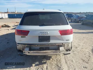 2017 Audi Q7 Premium Plus with VIN WA1LAAF76HD021311, listed as a IAAI auction lot 41559898 with 132,458 mi miles. Bid and sale history available at carsss.com. Image 16.