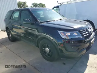 2018 Ford Police Interceptor Utility z VIN 1FM5K8AR0JGA20815, wystawiony jako Copart lot #58233165 z przebiegiem 109 064 mil mil oraz Tytuł czysty. Historia ofert i sprzedaży dostępna na DreamBid. Obrazek 4.