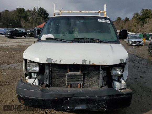 2011 Chevrolet Express Cargo with VIN 1GCWGFCA1B1108024, listed as a Copart auction lot 42689995 with 225,674 mi miles and Clean title. Bid and sale history available at DreamBid. Image 5.