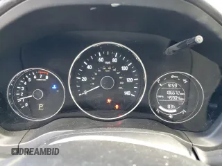 2018 Honda HR-V LX with VIN 3CZRU6H38JG703401, listed as a Copart auction lot 70567114 with 106,672 mi miles and Salvage Title. Bid and sale history available at carsss.com. Image 9.