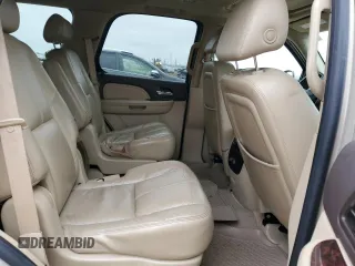 2008 GMC Yukon Denali z VIN 1GKFK63878J132157, wystawiony jako Copart lot #55180015 z przebiegiem 141 270 mil mil oraz Szkoda całkowita • Salvage title. Historia ofert i sprzedaży dostępna na DreamBid. Obrazek 11.