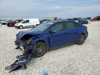 2020 Toyota Corolla SE with VIN JTDS4RCE8LJ051172, listed as a Copart auction lot 83102824 with Not Provided miles and Salvage Title. Bid and sale history available at carsss.com. Image 1.