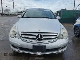 2007 Mercedes-Benz R 3.5L with VIN 4JGCB65E27A051675, listed as a Copart auction lot 54390065 with 129,136 mi miles and Clean Title. Bid and sale history available at carsss.com. Image 5.