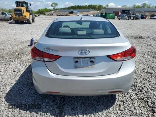 2013 Hyundai Elantra GLS с VIN KMHDH4AE2DU881886, выставлен на аукционе Copart как лот 52781275 с пробегом 64 252 миль миль и Списание • Salvage title. История ставок и продаж доступна на DreamBid. Изображение 6.