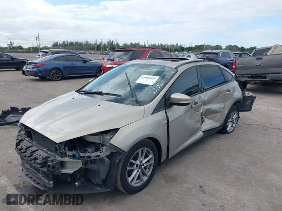 2015 Ford Focus SE with VIN 1FADP3F29FL292655, listed as a IAAI auction lot 41090945 with 106,060 mi miles. Bid and sale history available at carsss.com. Image 15.