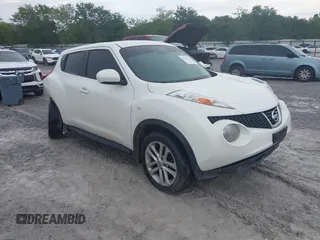 2013 Nissan Juke Nismo z VIN JN8AF5MV4DT231188, wystawiony jako IAAI lot #42227524 z przebiegiem 139 756 mil mil oraz . Historia ofert i sprzedaży dostępna na DreamBid. Obrazek 1.