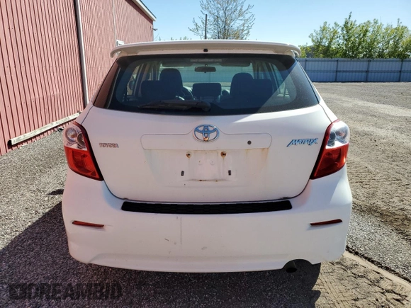 2009 Toyota Matrix z VIN 2T1KU40EX9C005404, wystawiony jako Copart lot #56346825 z przebiegiem 333 704 mil mil oraz Czysty tytuł • Clean title. Historia ofert i sprzedaży dostępna na DreamBid. Obrazek 6.