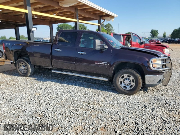 2008 GMC Sierra 2500HD SLT with VIN 1GTHK23638F158477, listed as a Copart auction lot 55739035 with 288,960 mi miles and Salvage title. Bid and sale history available at DreamBid. Image 4.