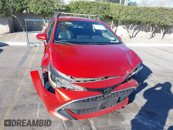 2020 Toyota Corolla Hatchback XSE with VIN JTNC4RBE5L3073569, listed as a IAAI auction lot 41347024 with 52,458 mi miles. Bid and sale history available at carsss.com. Image 11.