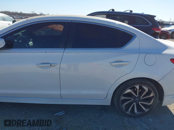 2016 Acura ILX Premium z VIN 19UDE2F86GA012039, wystawiony jako IAAI lot #41866982 z przebiegiem 162 710 mil mil oraz . Historia ofert i sprzedaży dostępna na DreamBid. Obrazek 14.