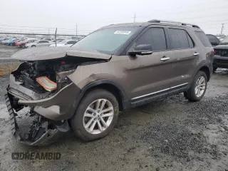 2015 Ford Explorer XLT with VIN 1FM5K8D8XFGC51182, listed as a Copart auction lot 44269345 with 121,858 mi miles and Salvage Title. Bid and sale history available at carsss.com. Image 1.