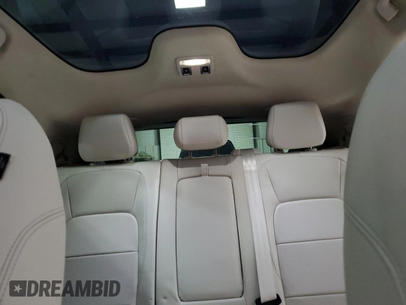2019 Jaguar I-Pace HSE z VIN SADHD2S19K1F65845, wystawiony jako Copart lot #43170244 z przebiegiem Nie podano mil oraz . Historia ofert i sprzedaży dostępna na DreamBid. Obrazek 10.