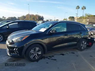 2021 Kia Niro LX with VIN KNDCB3LC3M5464553, listed as a IAAI auction lot 41100627 with 124,353 mi miles. Bid and sale history available at carsss.com. Image 15.