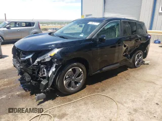 2024 Nissan Rogue SV z VIN 5N1BT3BA1RC757858, wystawiony jako Copart lot #59794905 z przebiegiem 25 170 mil mil oraz Czysty tytuł • Clean title. Historia ofert i sprzedaży dostępna na DreamBid. Obrazek 1.