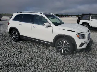 2023 Mercedes-Benz GLB 250 z VIN W1N4M4GB2PW321395, wystawiony jako Copart lot #51124145 z przebiegiem 20 474 mil mil oraz Nie do naprawy. Historia ofert i sprzedaży dostępna na DreamBid. Obrazek 4.