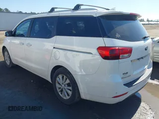 2016 Kia Sedona LX with VIN KNDMB5C17G6087920, listed as a IAAI auction lot 41652605 with 159,274 mi miles. Bid and sale history available at carsss.com. Image 3.