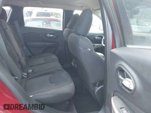 2017 Jeep Cherokee Latitude with VIN 1C4PJLCB1HW662544, listed as a IAAI auction lot 42365969 with 117,859 mi miles and . Bid and sale history available at DreamBid. Image 8.