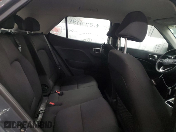 2024 Hyundai Venue SE with VIN KMHRB8A32RU306238, listed as a Copart auction lot 84162244 with 9,637 mi miles and Salvage Title. Bid and sale history available at DreamBid. Image 10.