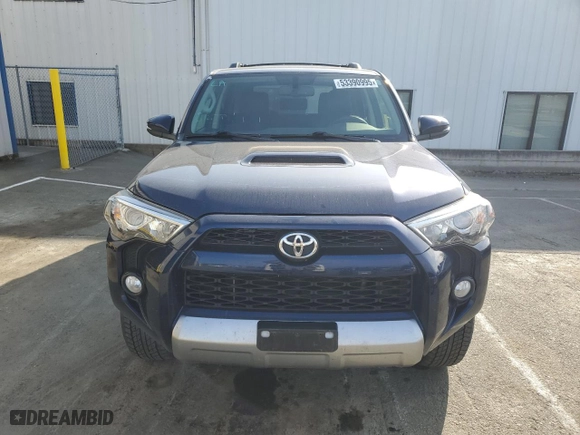 2018 Toyota 4Runner SR5 with VIN JTEBU5JR1J5592144, listed as a Copart auction lot 53390995 with 50,880 mi miles and Salvage Title. Bid and sale history available at carsss.com. Image 5.