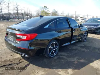 2022 Honda Accord Sedan Sport SE with VIN 1HGCV1F47NA115762, listed as a IAAI auction lot 41513845 with 10,520 mi miles. Bid and sale history available at carsss.com. Image 4.