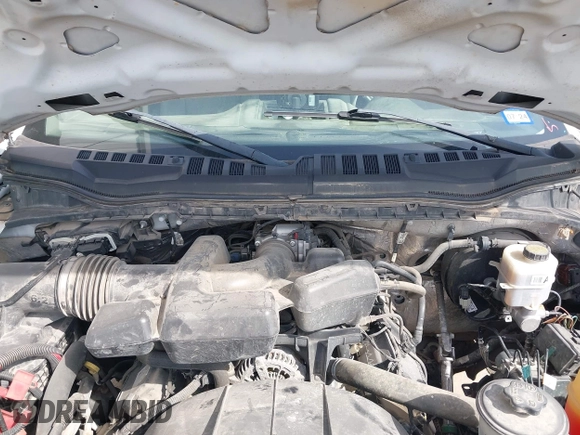 2018 Ford F-250 XL с VIN 1FT7X2A60JEC48083, выставлен на аукционе IAAI как лот 42175872 с пробегом 213 705 миль миль и . История ставок и продаж доступна на DreamBid. Изображение 10.