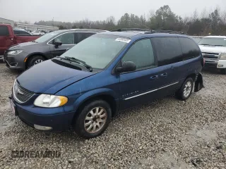 2001 Chrysler Town & Country LXi with VIN 2C8GP54L61R406351, listed as a Copart auction lot 44060465 with 251,921 mi miles and Salvage Title. Bid and sale history available at DreamBid. Image 1.