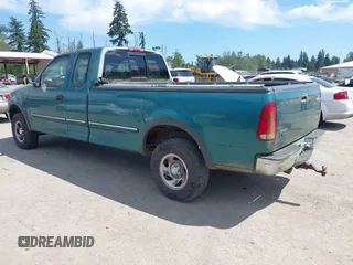 1998 Ford F-150 z VIN 2FTZX18W5WCA21252, wystawiony jako IAAI lot #42479264 z przebiegiem 259 489 mil mil oraz . Historia ofert i sprzedaży dostępna na DreamBid. Obrazek 3.