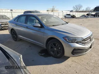 2022 Volkswagen Jetta SE with VIN 3VW7M7BU8NM004469, listed as a Copart auction lot 41758645 with 39,124 mi miles and Salvage title. Bid and sale history available at DreamBid. Image 4.