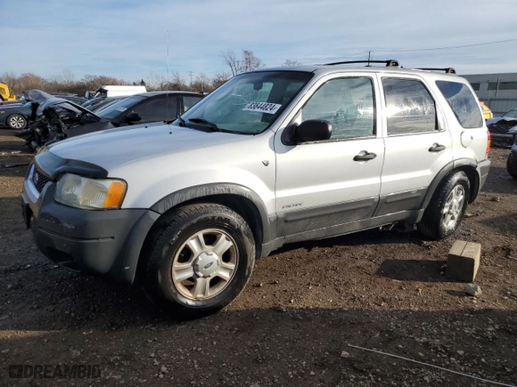 2002 Ford Escape Limited with VIN 1FMCU04172KB15489, listed as a Copart auction lot 83844824 with 286,595 mi miles and Salvage Title. Bid and sale history available at carsss.com. Image 1.