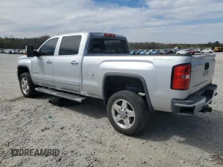 2015 GMC Sierra 2500HD SLT z VIN 1GT12ZE83FF658371, wystawiony jako Copart lot #50228565 z przebiegiem 126 077 mil mil oraz Szkoda całkowita • Salvage title. Historia ofert i sprzedaży dostępna na DreamBid. Obrazek 2.