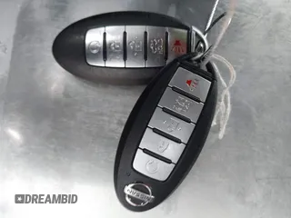 2022 Nissan Altima SR z VIN 1N4BL4CV0NN386112, wystawiony jako IAAI lot #42161567 z przebiegiem 56 402 mil mil oraz . Historia ofert i sprzedaży dostępna na DreamBid. Obrazek 11.