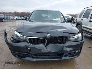 2014 BMW 3 Series 328i Gran Turismo xDrive z VIN WBA3X5C51ED558871, wystawiony jako IAAI lot #41940706 z przebiegiem 74 126 mil mil oraz . Historia ofert i sprzedaży dostępna na DreamBid. Obrazek 12.