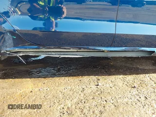 2018 Volkswagen Passat SE z VIN 1VWBA7A3XJC038887, wystawiony jako IAAI lot #42084936 z przebiegiem 62 857 mil mil oraz . Historia ofert i sprzedaży dostępna na DreamBid. Obrazek 6.
