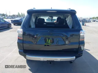 2024 Toyota 4Runner TRD Off Road with VIN JTERU5JR4R6260056, listed as a IAAI auction lot 42394403 with 17,809 mi miles and . Bid and sale history available at DreamBid. Image 17.