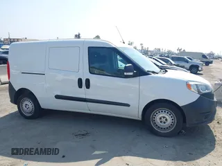 2018 Ram ProMaster City Cargo Tradesman z VIN ZFBERFAB0J6K37622, wystawiony jako IAAI lot #42424389 z przebiegiem 70 379 mil mil oraz . Historia ofert i sprzedaży dostępna na DreamBid. Obrazek 13.