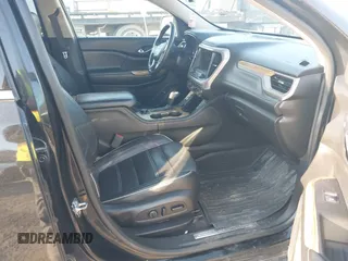 2017 GMC Acadia Denali with VIN 1GKKNXLSXHZ152508, listed as a IAAI auction lot 41773981 with 195,933 mi miles and . Bid and sale history available at carsss.com. Image 5.