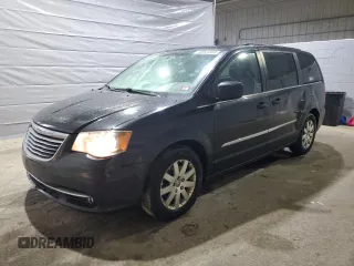 2015 Chrysler Town & Country Touring with VIN 2C4RC1BG4FR545440, listed as a Copart auction lot 46923955 with 272,514 mi miles and Salvage Title. Bid and sale history available at carsss.com. Image 1.