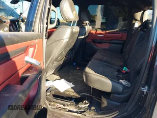 2019 Ram 1500 Rebel z VIN 1C6SRFLT2KN900600, wystawiony jako IAAI lot #41307832 z przebiegiem 74 481 mil mil oraz . Historia ofert i sprzedaży dostępna na DreamBid. Obrazek 8.