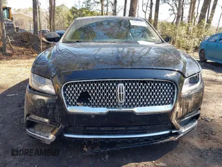 2017 Lincoln Continental Livery with VIN 1LN6L9HK5H5611342, listed as a IAAI auction lot 41675672 with 145,832 mi miles and . Bid and sale history available at DreamBid. Image 6.