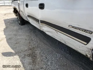 2003 Chevrolet Silverado 2500HD LS with VIN 1GCHK23U53F183212, listed as a Copart auction lot 74081494 with 0 mi miles and Salvage Title. Bid and sale history available at carsss.com. Image 9.