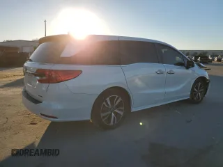 2021 Honda Odyssey Touring with VIN 5FNRL6H80MB004469, listed as a Copart auction lot 87837905 with 54,472 mi miles and Non Repairable. Bid and sale history available at carsss.com. Image 3.