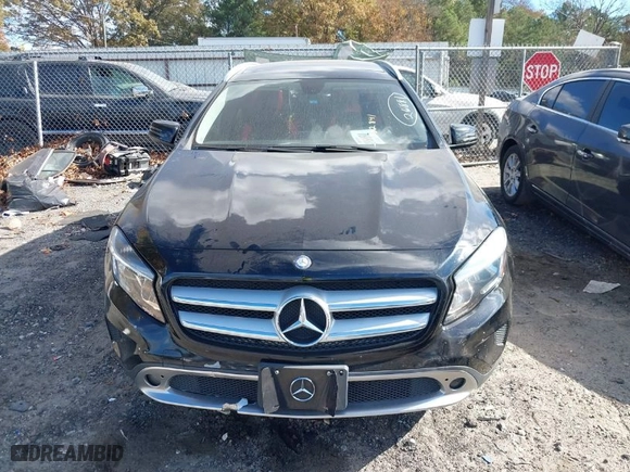 2015 Mercedes-Benz GLA-Class GLA 250 with VIN WDCTG4GB0FJ032841, listed as a IAAI auction lot 40934200 with NaN miles. Bid and sale history available at carsss.com. Image 12.