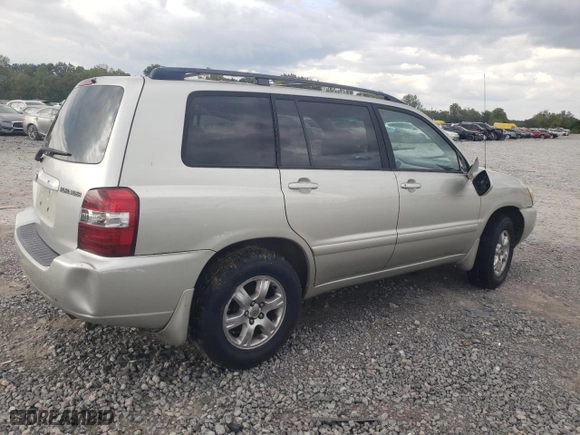 2005 Toyota Highlander with VIN JTEDP21A850060322, listed as a Copart auction lot 71730914 with 254,151 mi miles and Salvage Title. Bid and sale history available at carsss.com. Image 3.