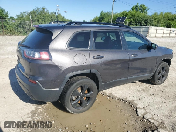 2020 Jeep Cherokee Altitude with VIN 1C4PJMLN9LD553902, listed as a Copart auction lot 57625664 with 37,121 mi miles and Non Repairable. Bid and sale history available at carsss.com. Image 3.